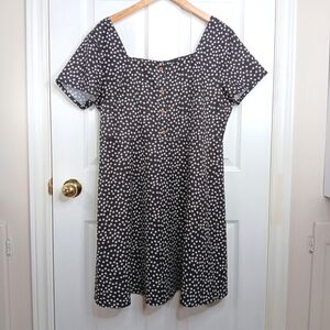 NWOT Plus Size 1X SHEIN Floral Short Sleeve Mini Dress Summer Black White
